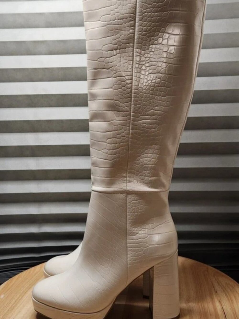 Report Jainey Tall Heeled Fashion Boots Women’s 8.5